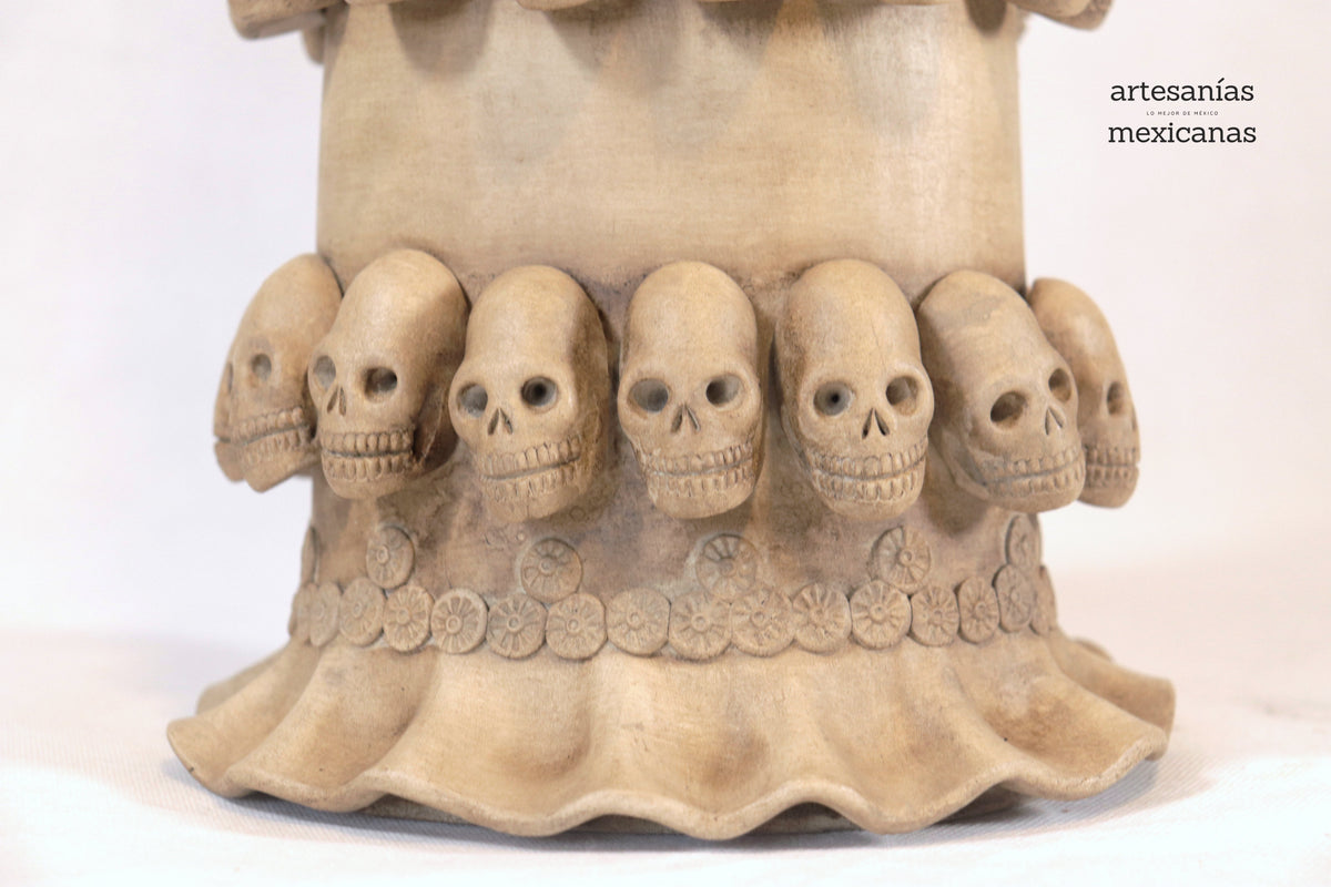 Catrina con calaveritas beige - 65 cm. 26 in. - En produccion Catrina