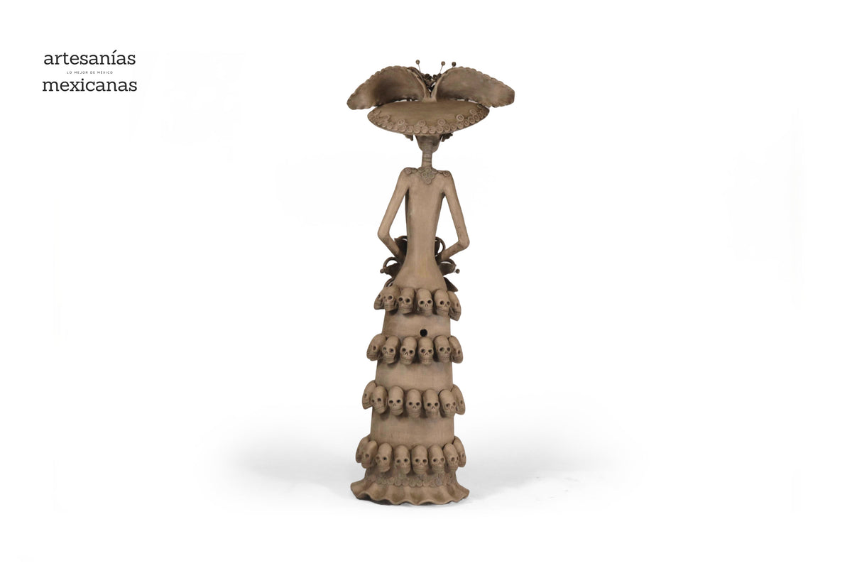 Catrina con calaveritas beige - 65 cm. 26 in. - En produccion Catrina