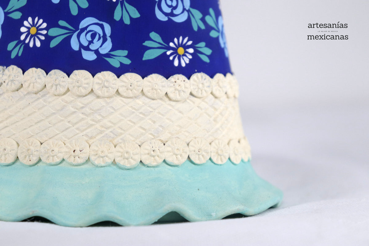 Catrina huevera - 47 cm. 19 in. - En producción Catrina