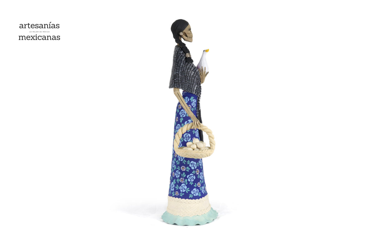 Catrina huevera - 47 cm. 19 in. - En producción Catrina