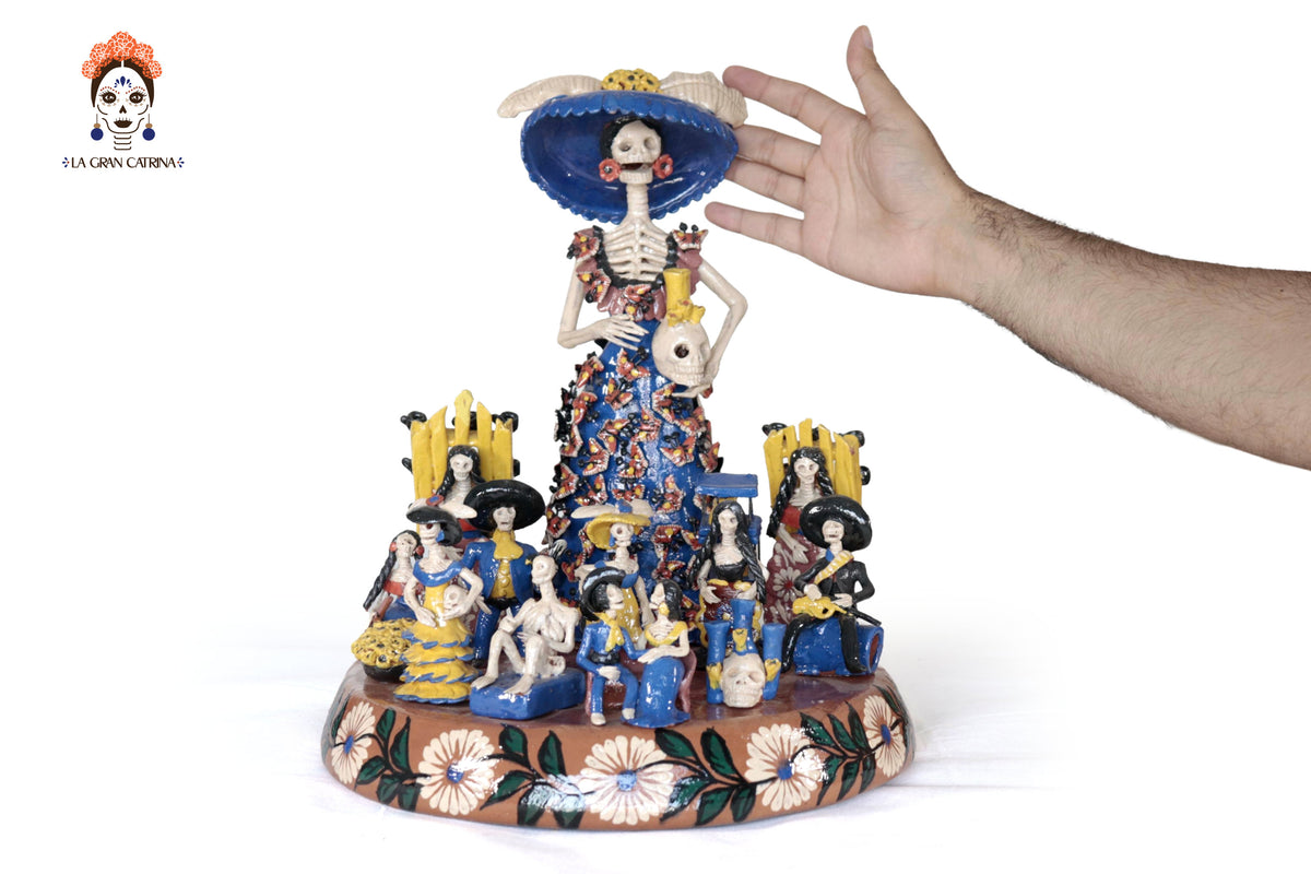 Catrina con Calaveras Bailando y Músicos - 36 cm. 14.1 in. Catrina