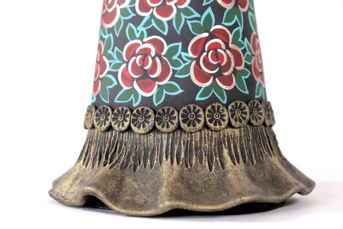 La Frida con la serpiente de flores rojas - 45 cm. 18 in. Catrina