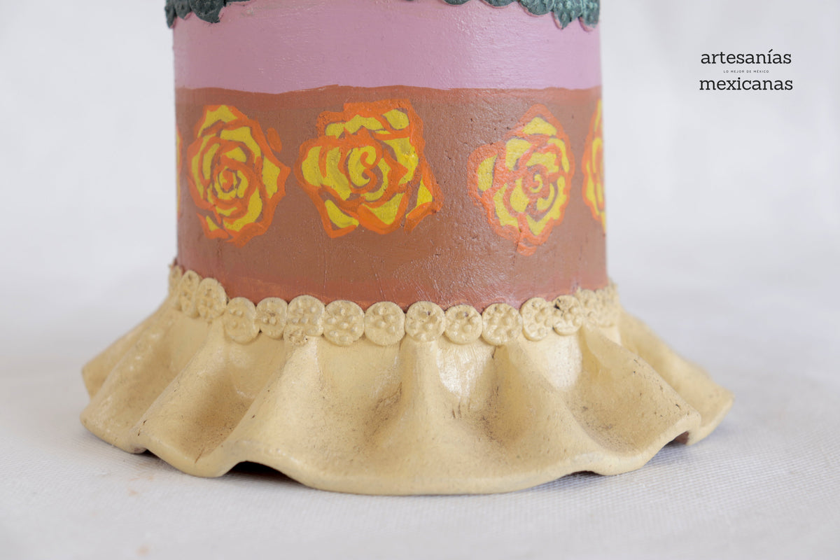 Catrina con olla 50 cm. 20 in. Catrina