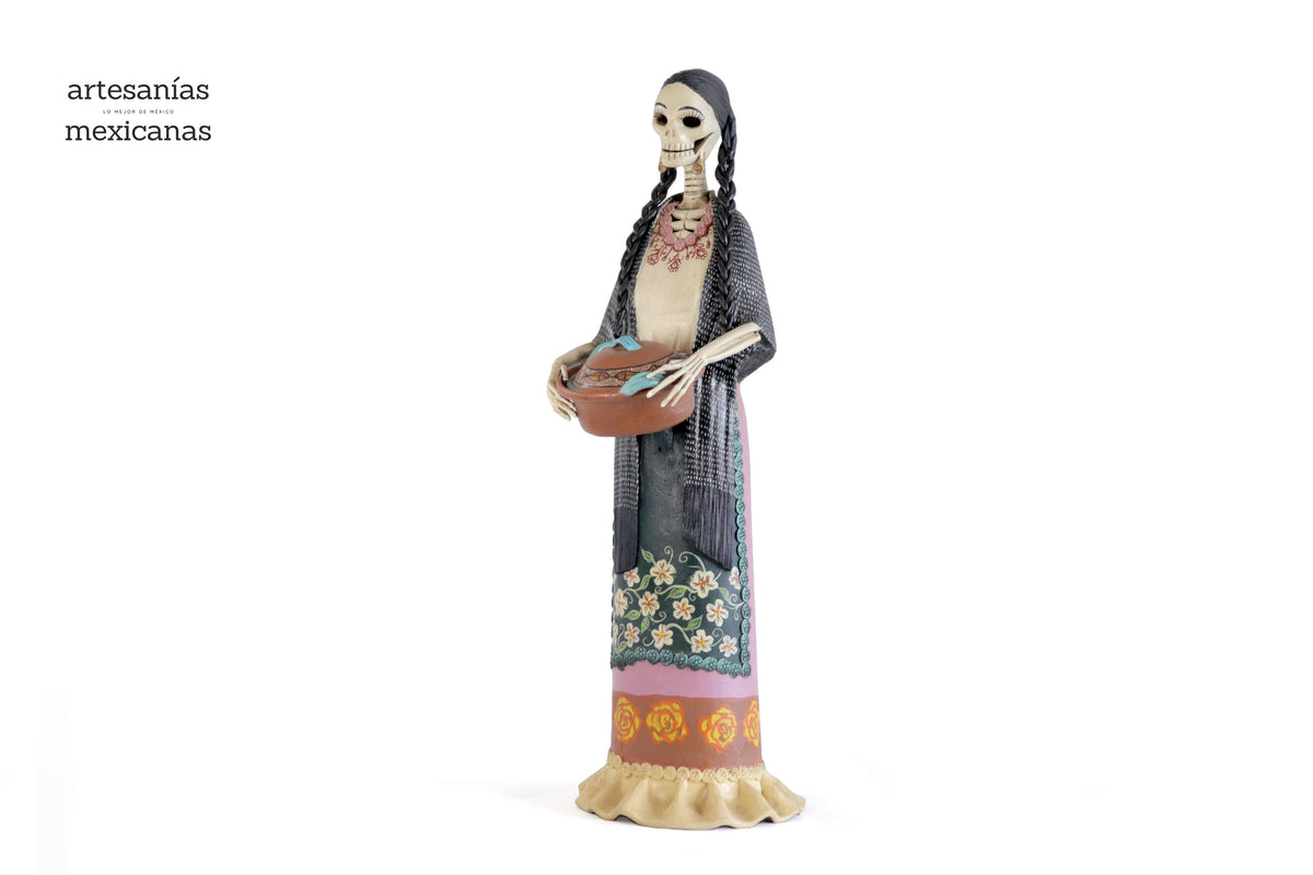Catrina con olla 50 cm. 20 in. Catrina
