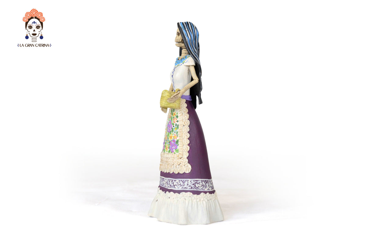 Catrina con canasta - 21 cm. 8.2 in. Catrina
