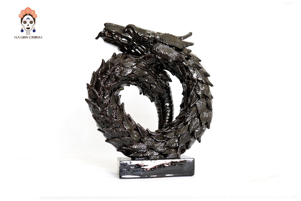 Quetzalcóatl negro - Barro vidriado - 34 cm. 14 in.