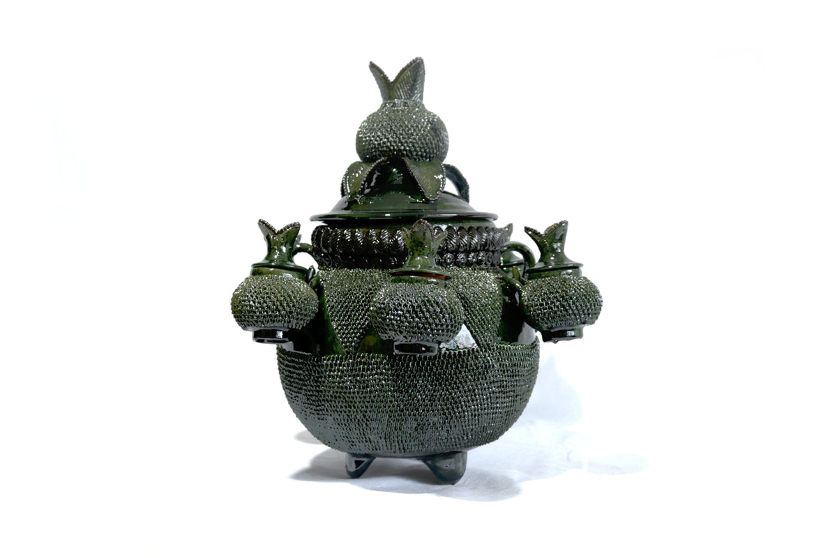 Ponchera verde vidriada con jarritos de barro - 50 cm. 20 in. Piña