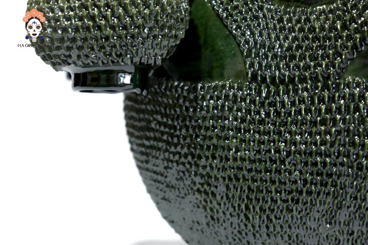 Ponchera verde vidriada con jarritos de barro - 50 cm. 20 in.