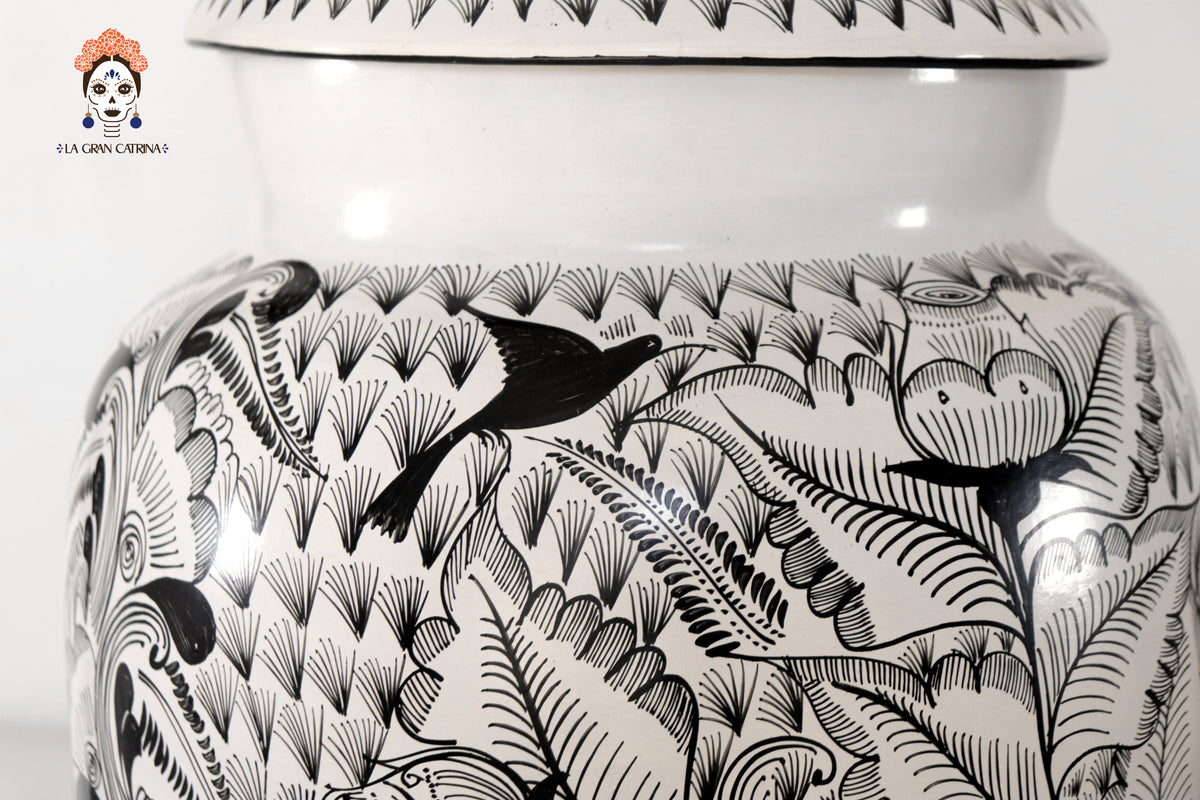 Cantaro Flores y Aves - Huancito - 46.5 cm. 18.3 In.