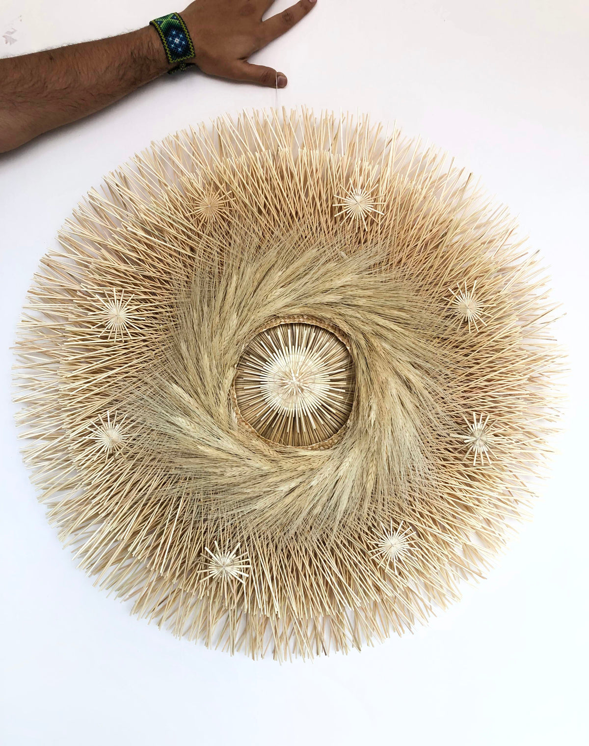 Círculo de Trigo - Remolino - 70 cm. 27.5 in.