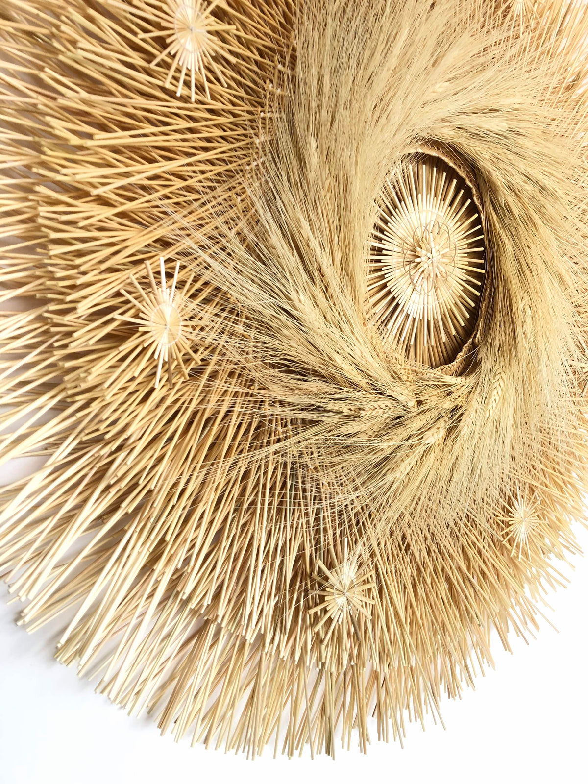 Círculo de Trigo - Remolino - 70 cm. 27.5 in.