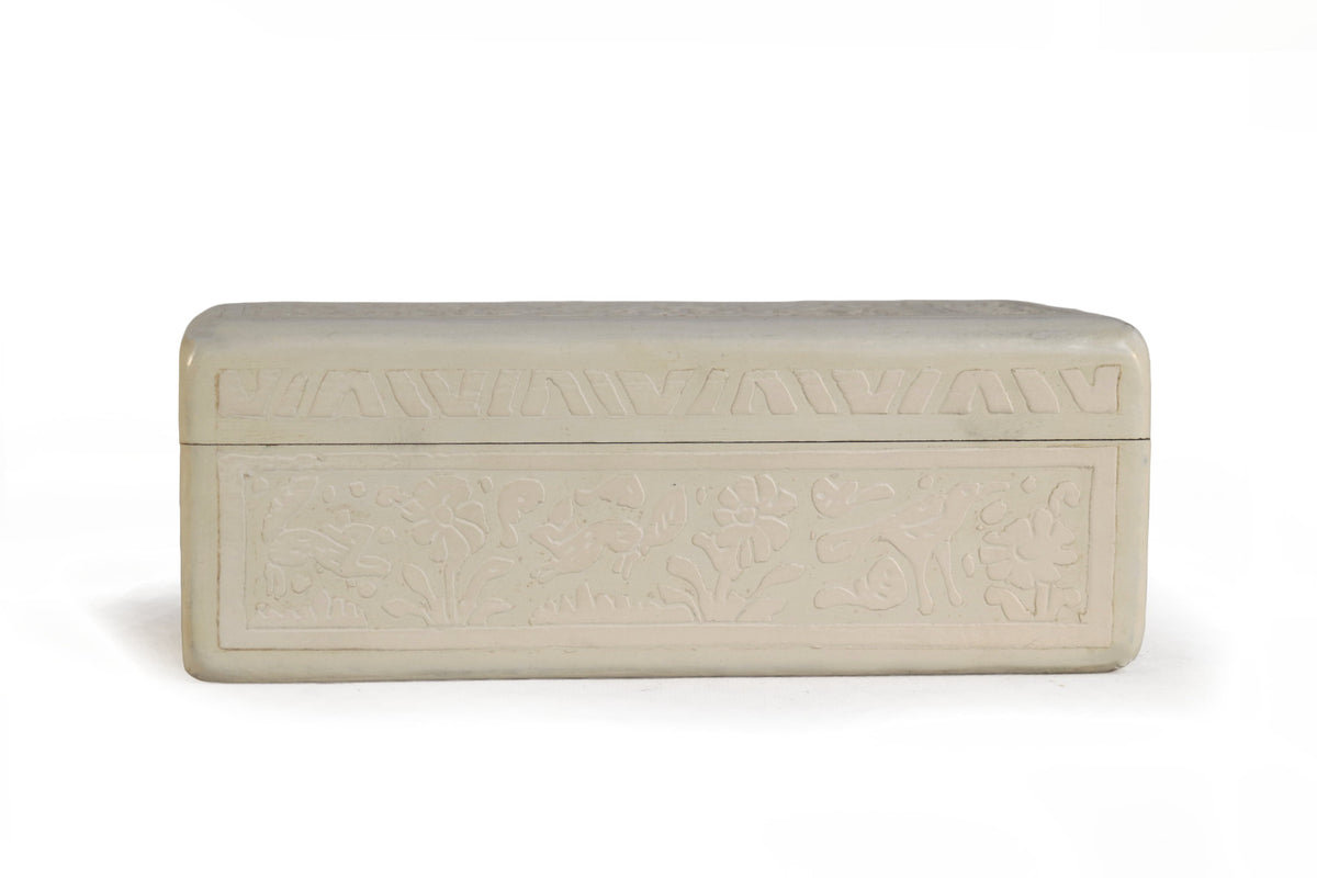 Caja Artesanal de Olinalá Hueso con Aves y Flores - 19.7 cm. 7.8 in.