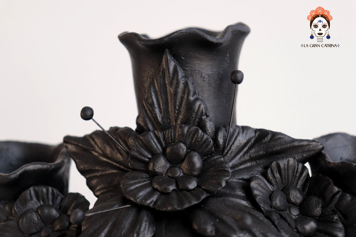 Candelero I de Día de Muertos para 3 Velas - 22 cm. 09 in. Maceta
