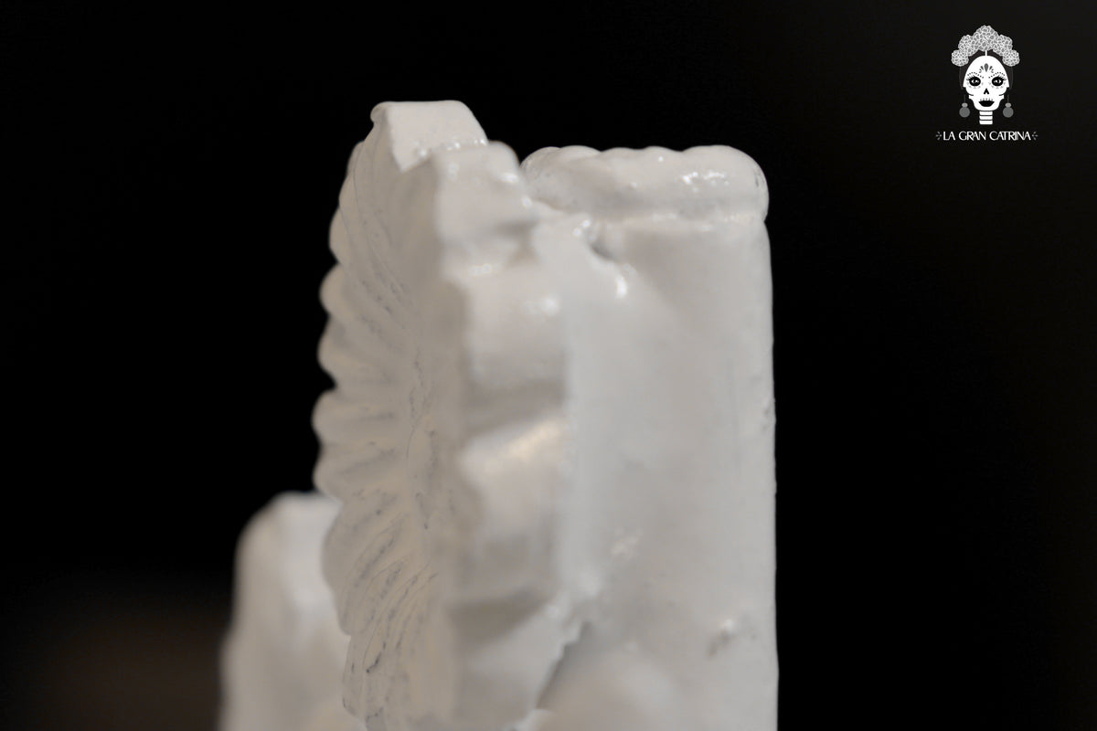 Cruz blanca - Barro vidriado - 14 cm. 5.7 in.