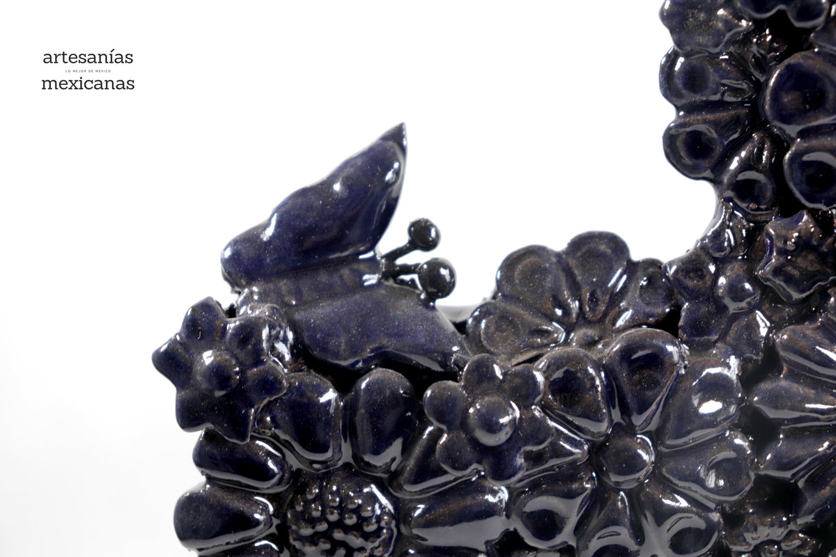 Cruz azul - Barro vidriado - 32 cm. 12.5 in.