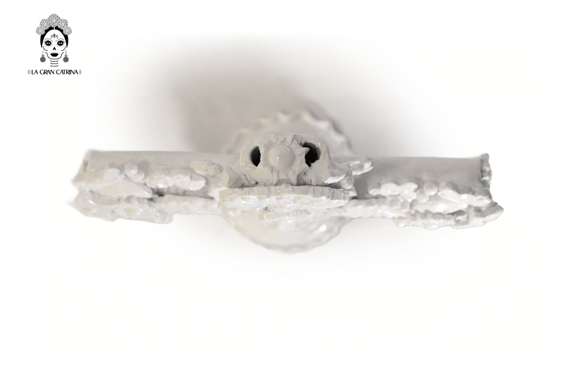 Cruz blanca - Barro vidriado - 38 cm. 15 in.