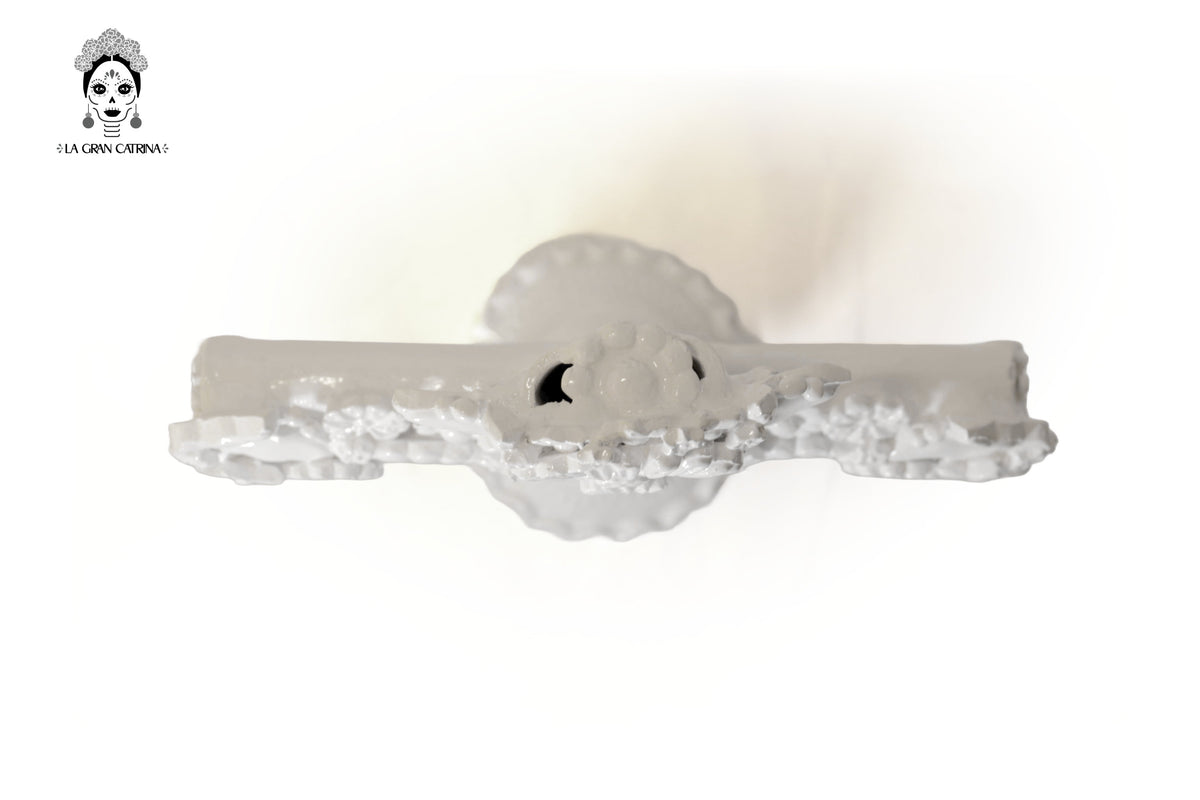 Cruz blanca - Barro vidriado - 45 cm. 18 in.