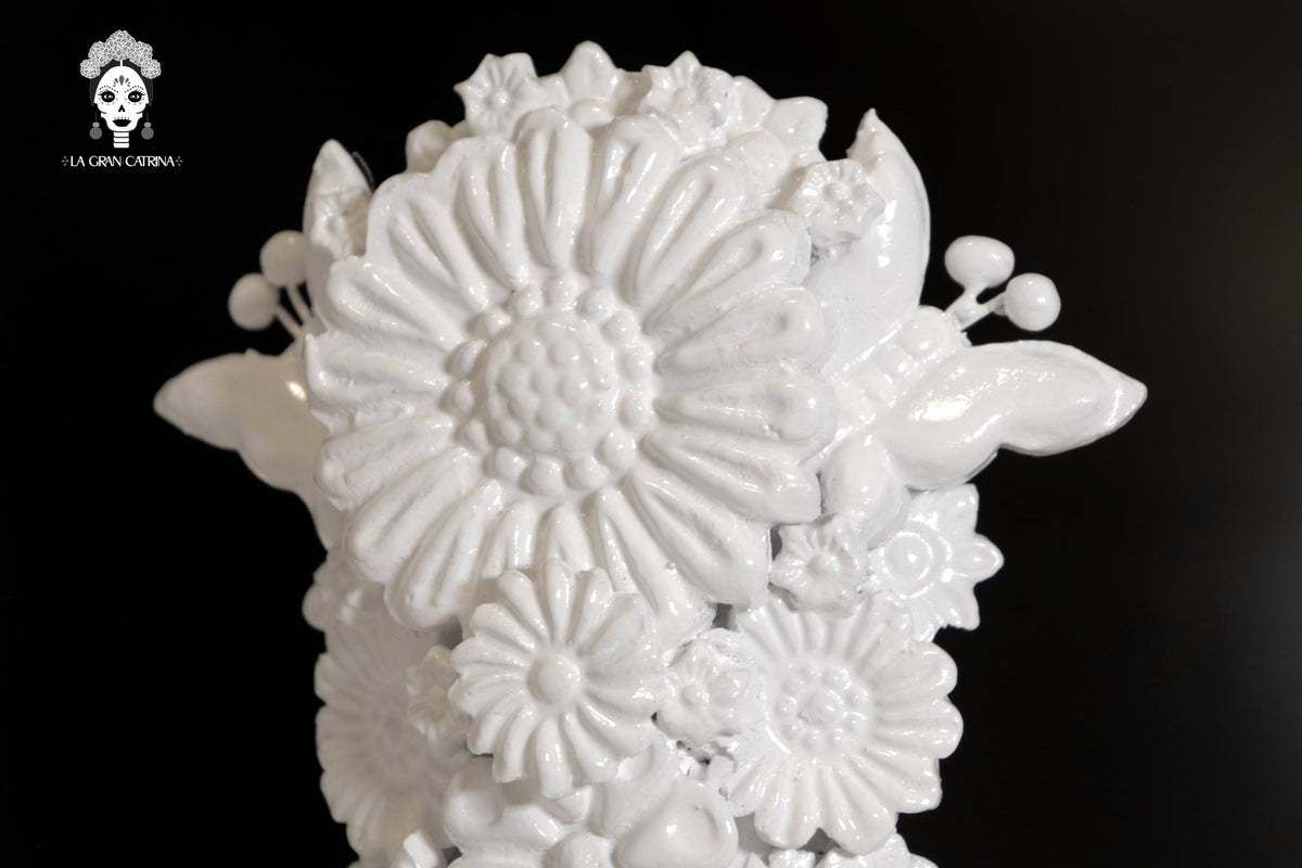 Cruz blanca - Barro vidriado - 45 cm. 18 in.