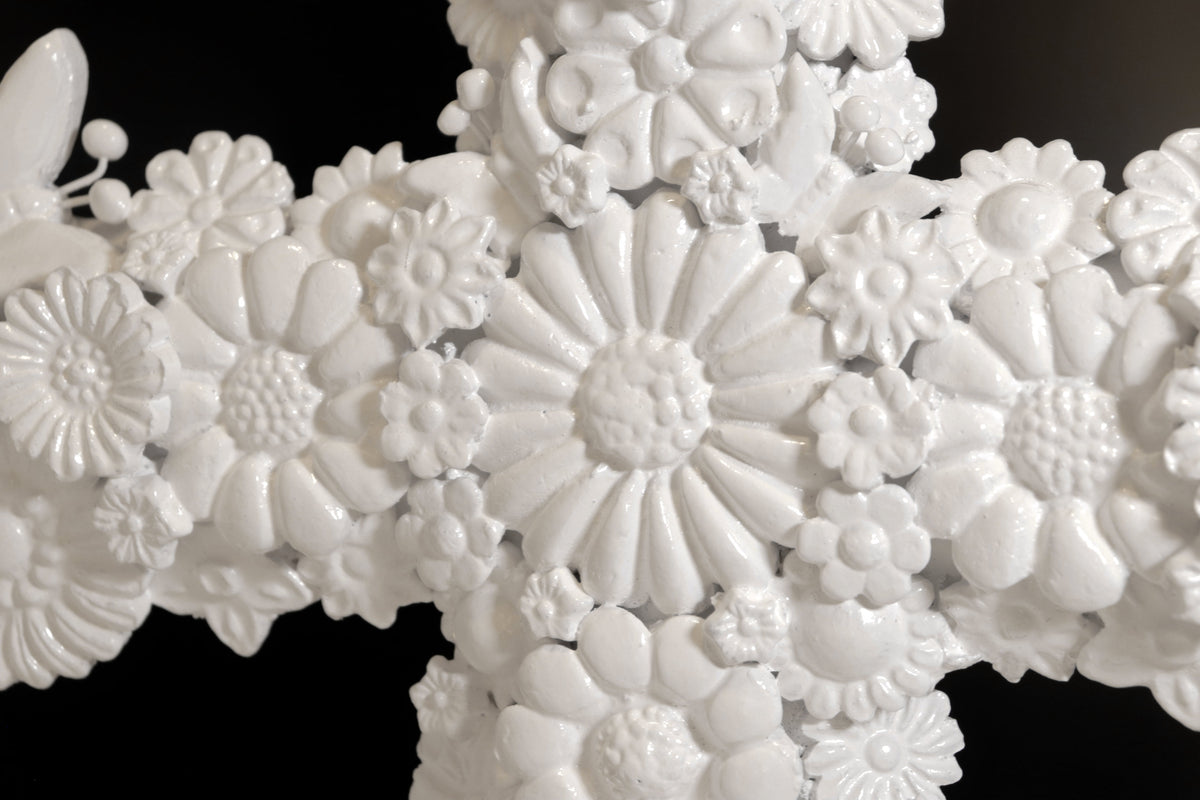 Cruz blanca - Barro vidriado - 45 cm. 18 in.