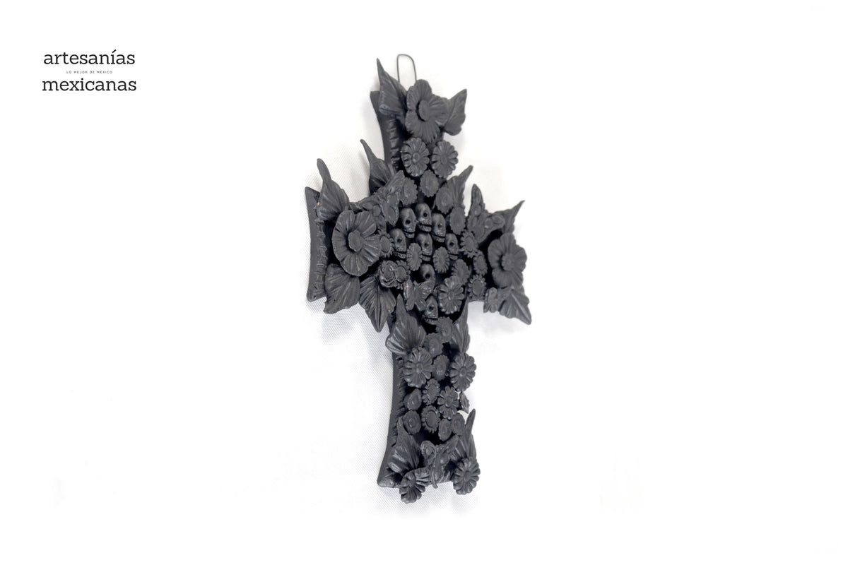 Cruz de flores y calaveras negra - 28 cm. 11 in. - Sobre Pedido