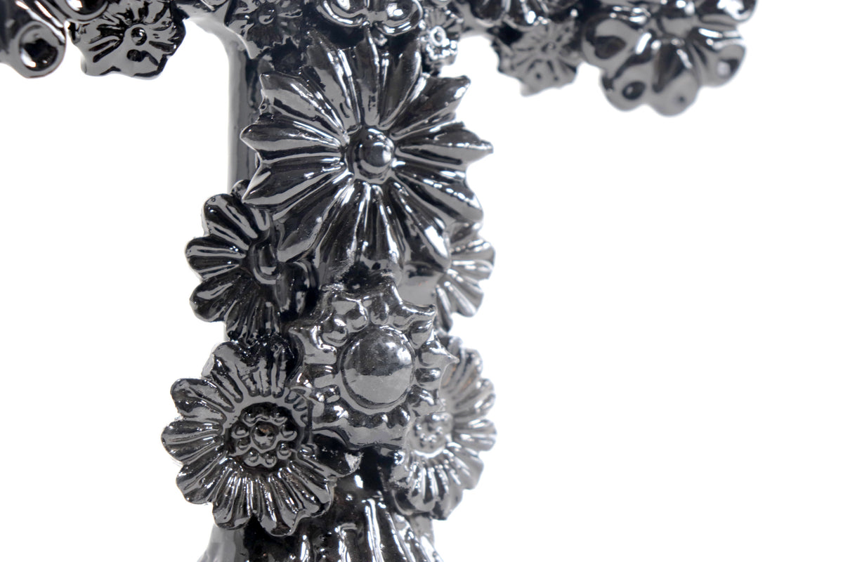 Cruz negra - Barro vidriado - 25 cm. 10 in.