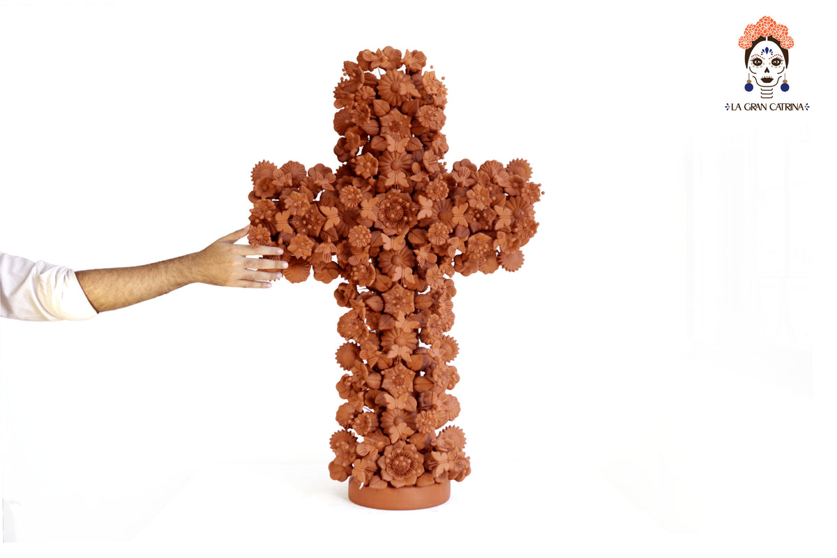 Cruz Floral de Barro con Flores y Aves - 91 Cm 35.8 in. Artesanía