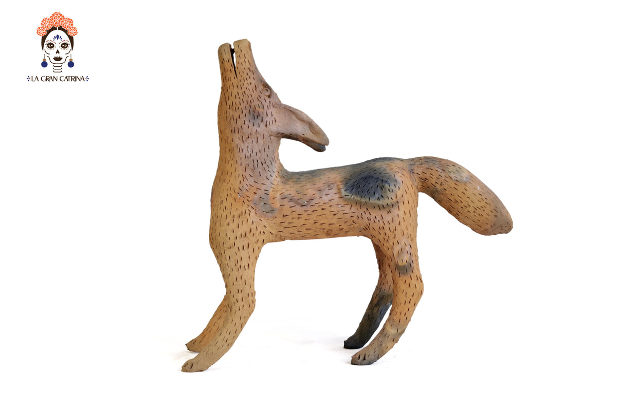Coyote Grande de Barro Natural - 44 cm. 17.3 In. Zipiajo