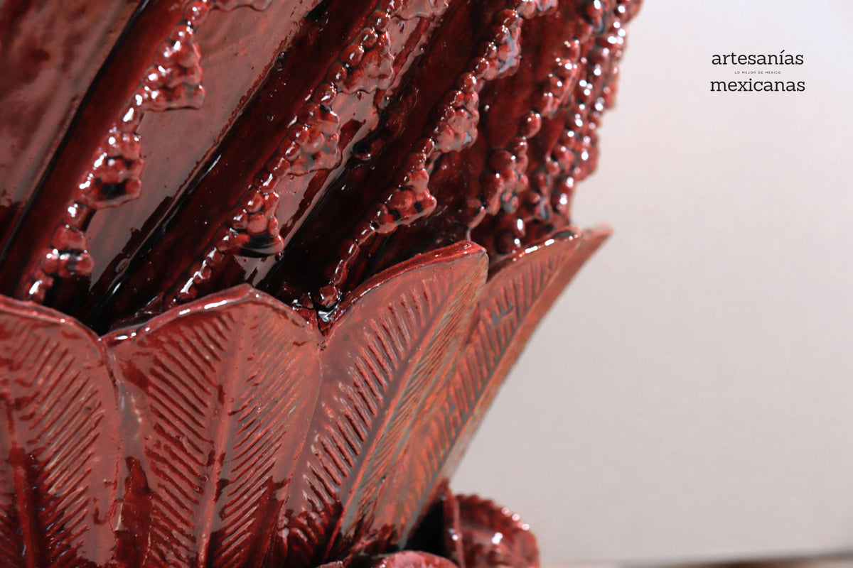 Piña michoacana de barro - Flor de Jamaica - 101 cm. 40 in. - Sobre pedido