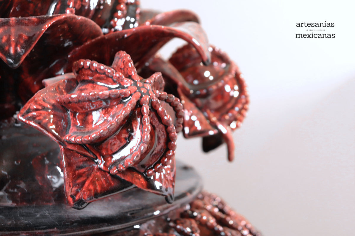 Piña michoacana de barro - Flor de Jamaica - 101 cm. 40 in. - Sobre pedido