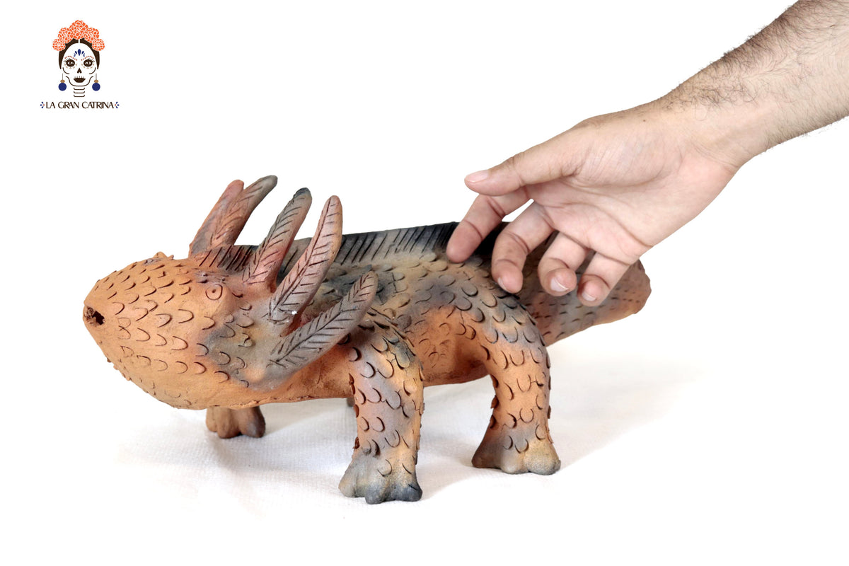 Axolote de Barro Natural - 40 Cm. 15.7 In.