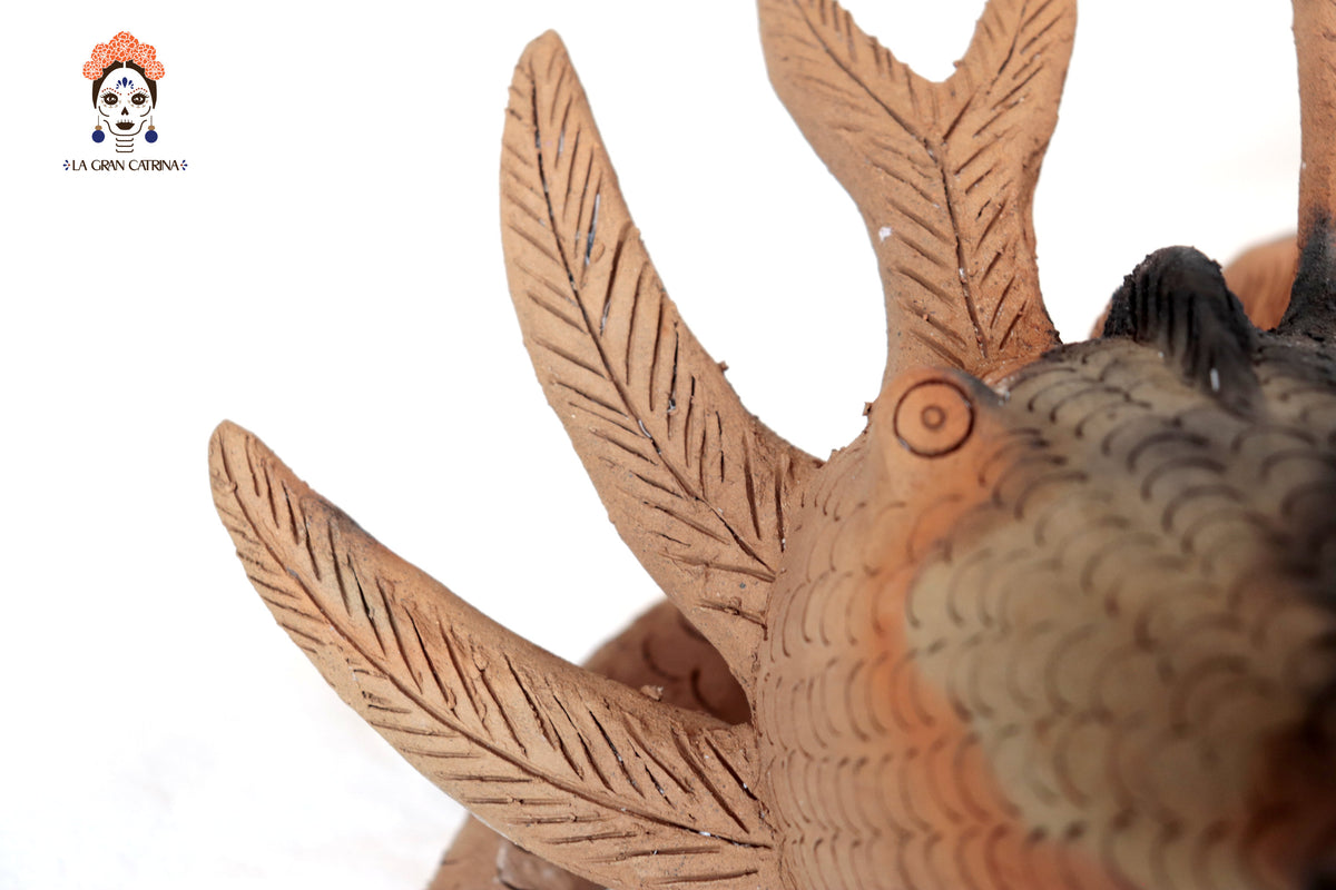 Axolote II de Barro Natural - 36 Cm. 14.1 In.