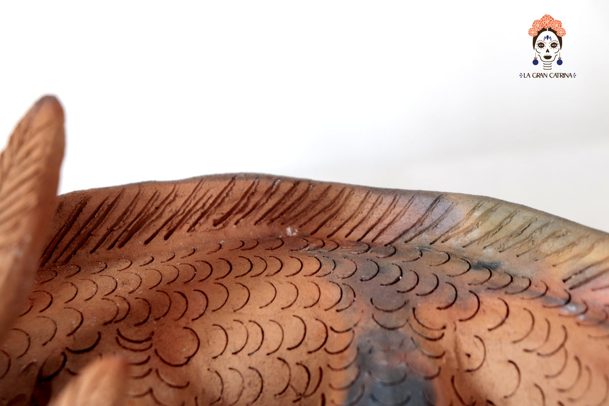 Axolote II de Barro Natural - 36 Cm. 14.1 In.