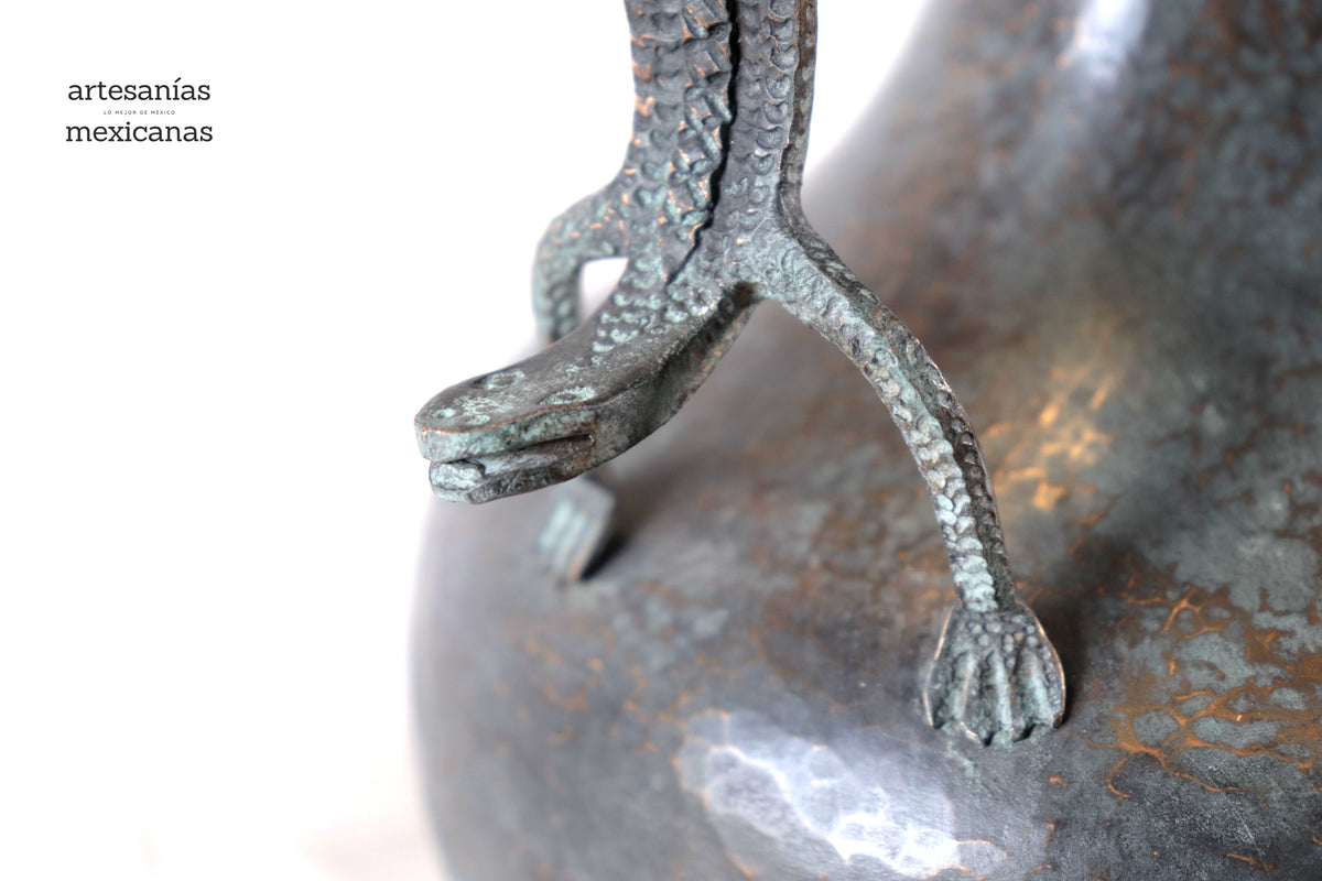 Jarrón de doble asa - Lagartos - 27 cm. 11 in.