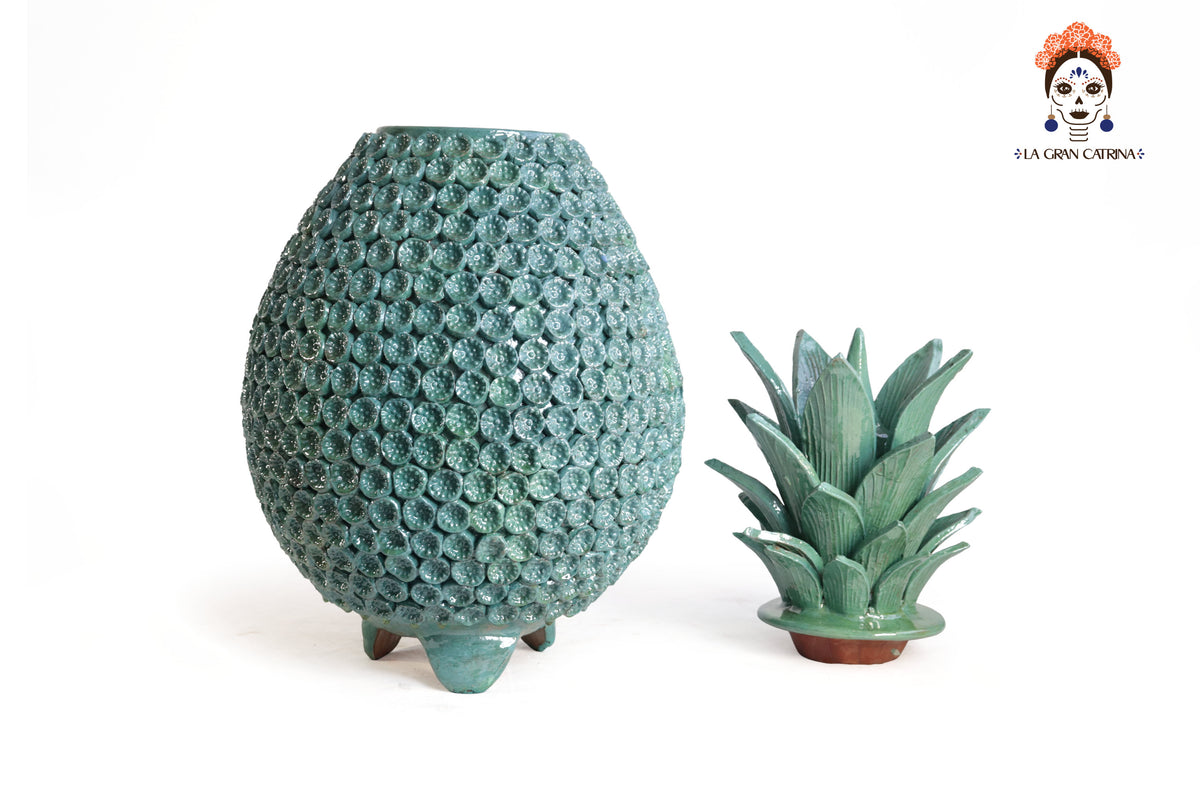 Piña Michoacana Turquesa con Flores Pequeñas - 65 cm. 26 in.