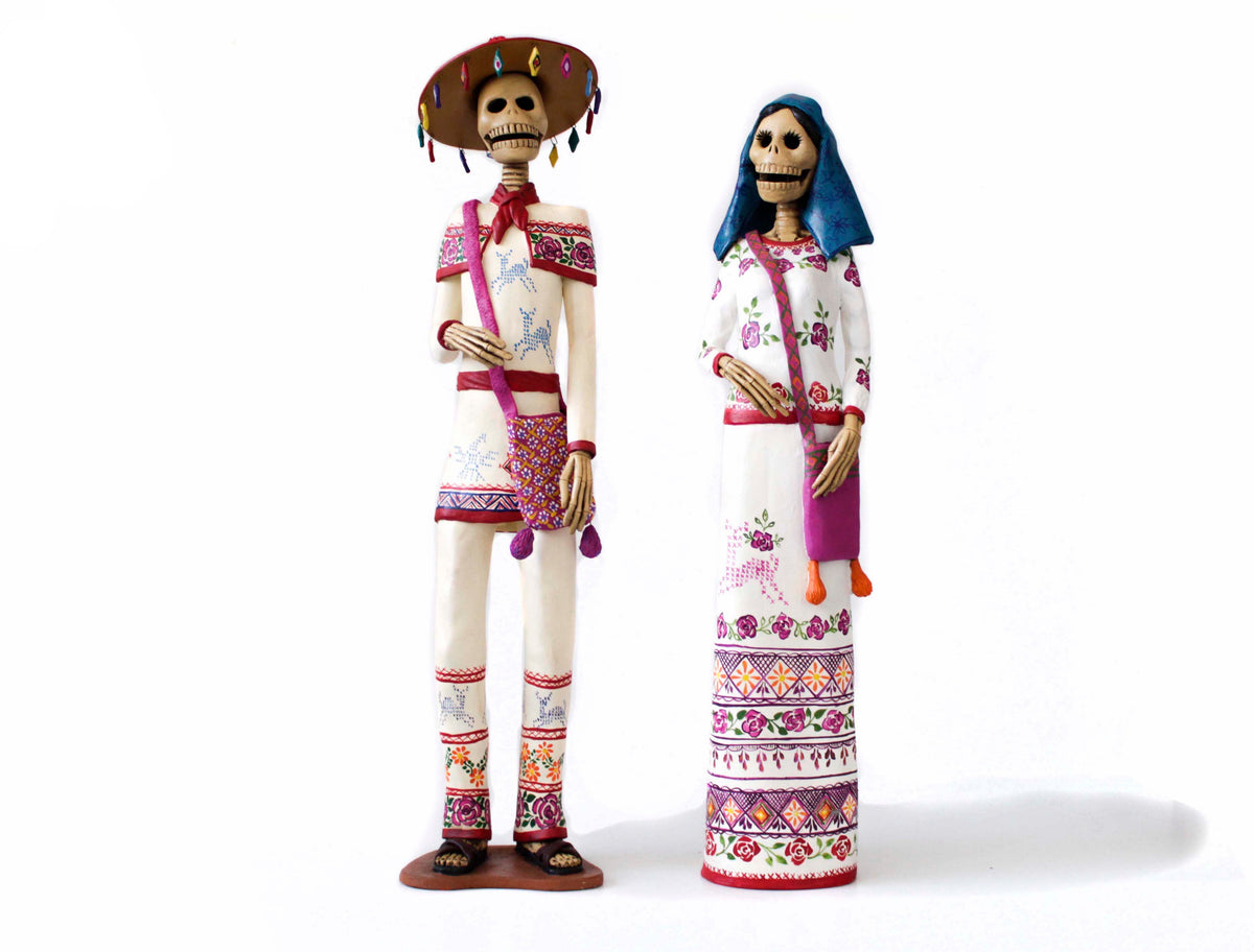 Pareja de Catrines Huicholes - 65 cm. 26 in. Catrina