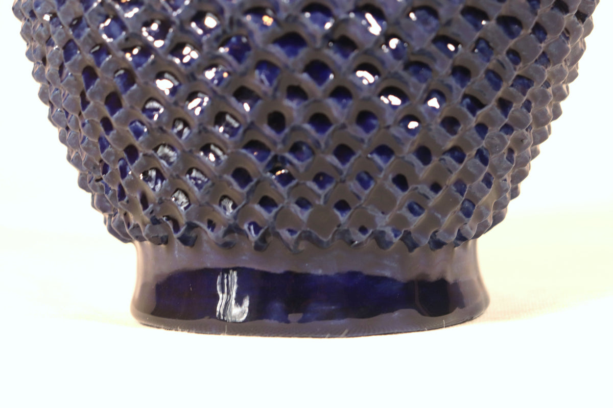 Piña Azul de Picos con Hojas Curveadas - 38 cm. 15 in.