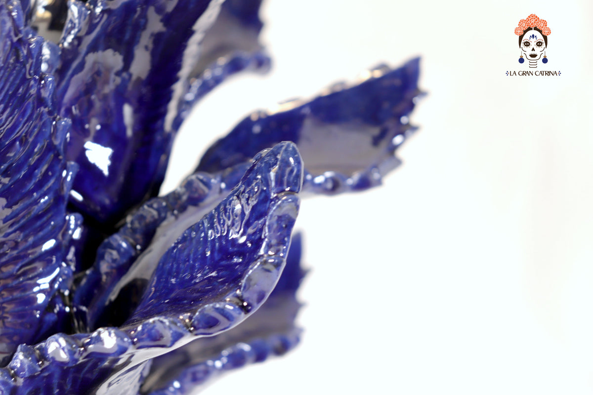 Piña michoacana de barro - Botones azules con tapa especial - 52 cm. 21 in. - Sobre Pedido