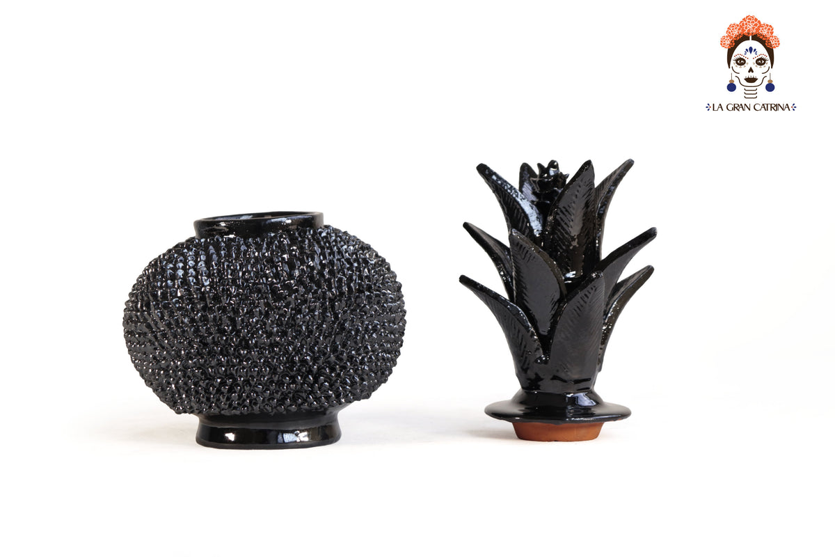 Piña Michoacana Negra de Bolitas - 32 cm. 13 in. Piña