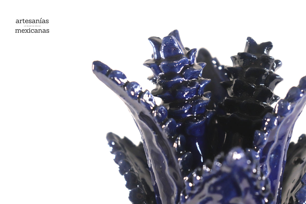 Piña de Rosalitos Azules - 37 cm. 14.5 in. - Sobre pedido