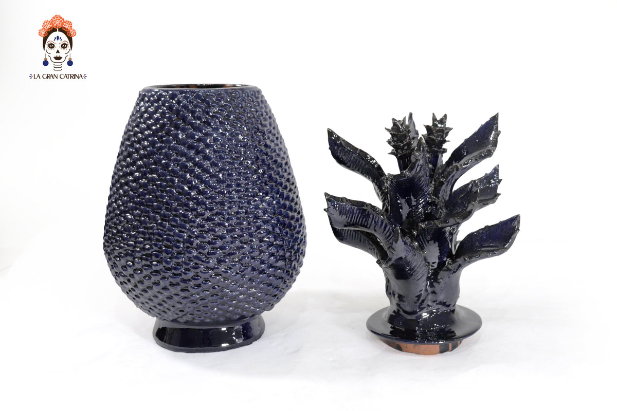 Piña azul de tejido de tapa ondulada - 50 cm. 20 in.