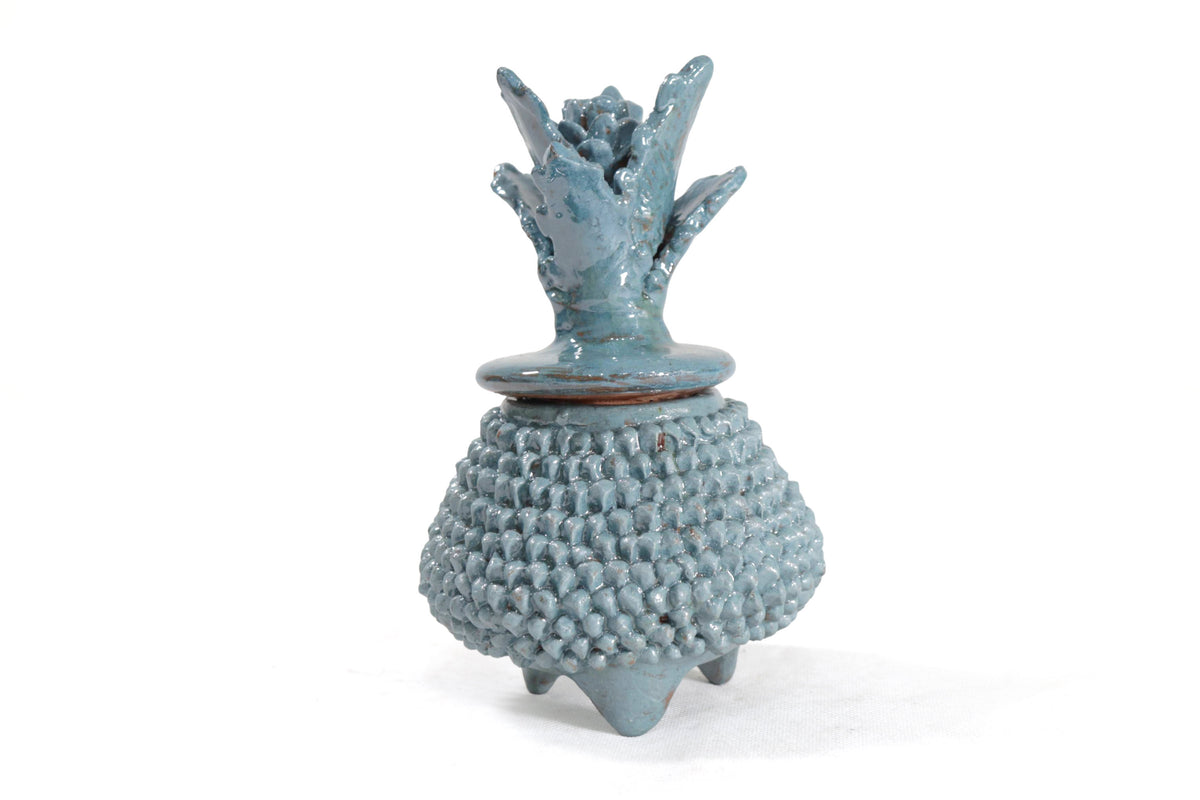 Piña de barro vidriado - Ladrillos turquesa - 19 cm. 7.7 in.