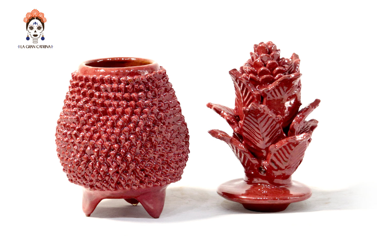 Piña michoacana de barro - Picos rojos - 28 cm. 11 in.