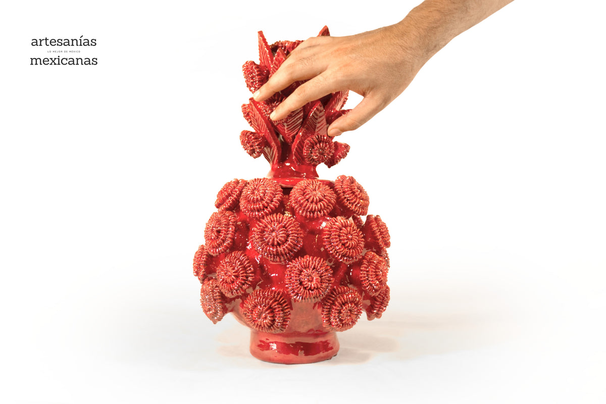 Piña Roja de Rosalitos - 29 cm. 11.4 in. - Sobre Pedido Sobre pedido