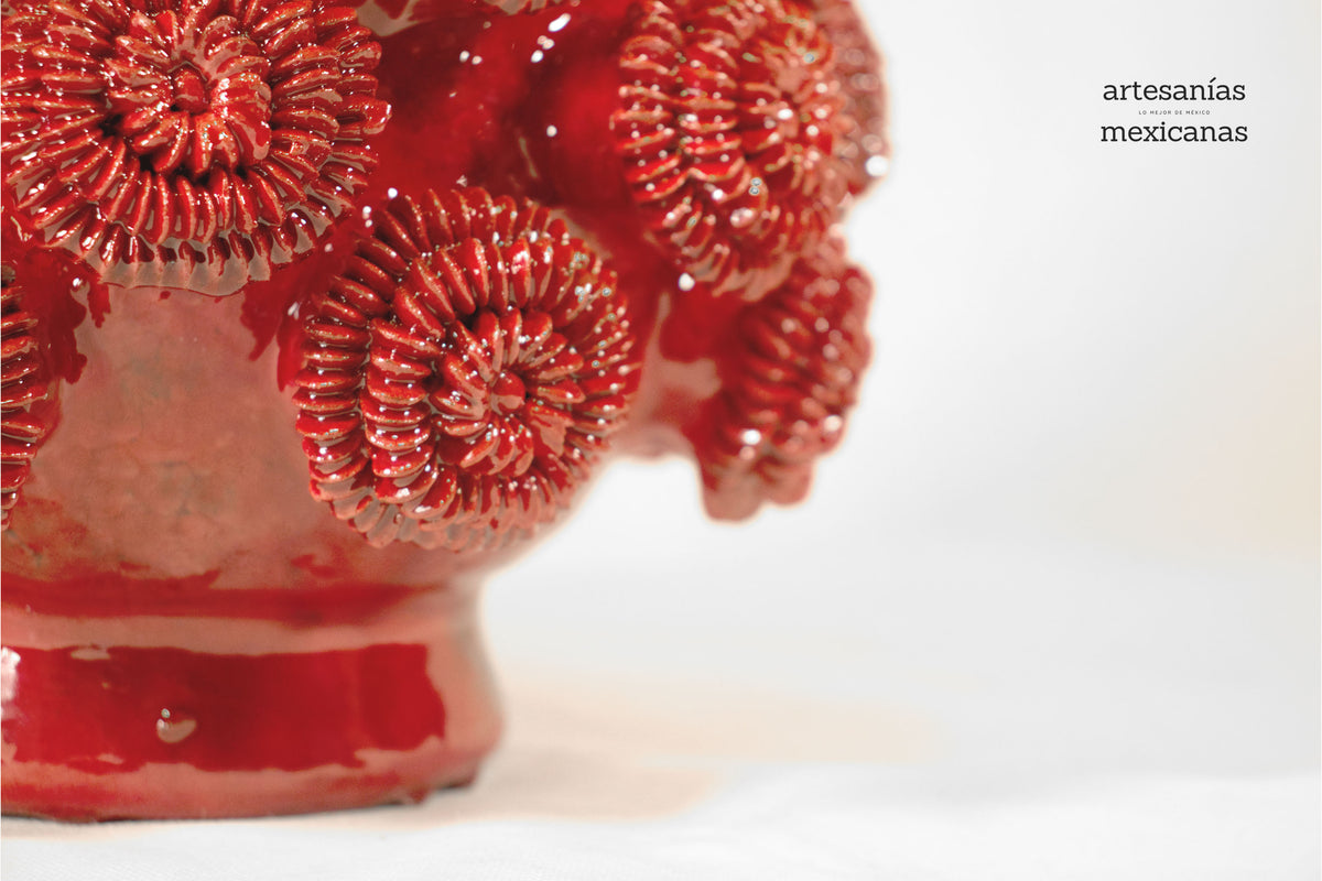 Piña Roja de Rosalitos - 29 cm. 11.4 in. - Sobre Pedido Sobre pedido