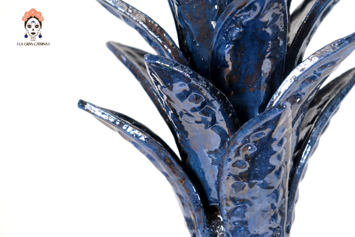 Piña Michoacana Azul con Punteado - 65 cm. 26 in. Piña