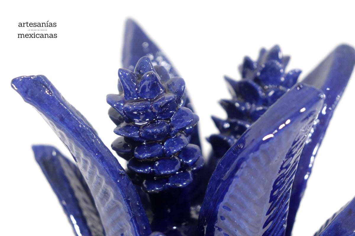 Piña michoacana de barro - Picos azules - 28 cm. 11 in.