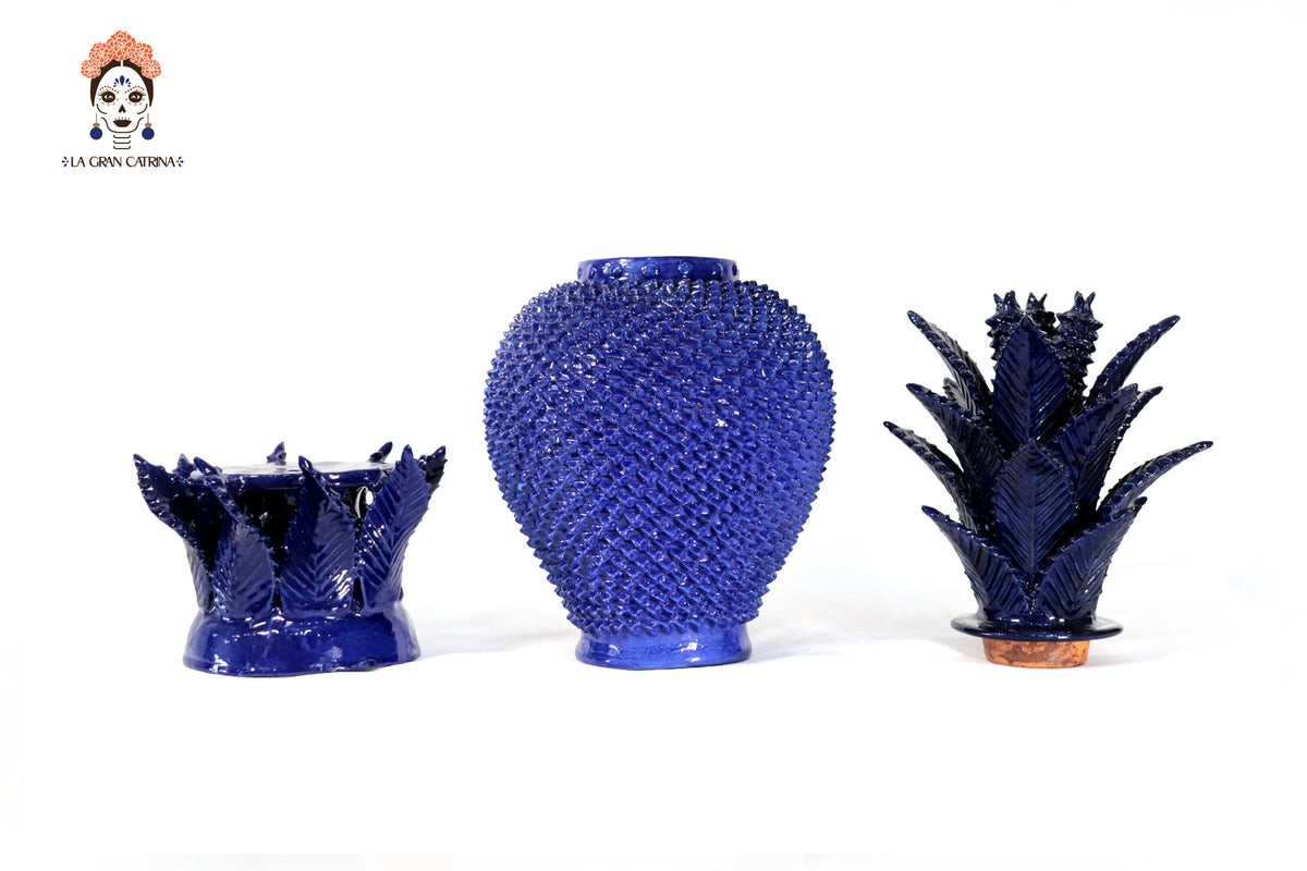 Piña michoacana azul con base - 65 cm. 25.5 in.