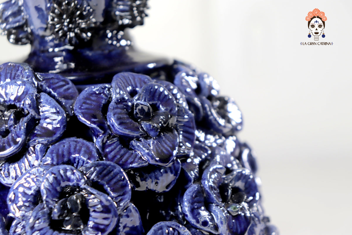 Piña Azul de Rosas - 29 cm. 11.4 in.