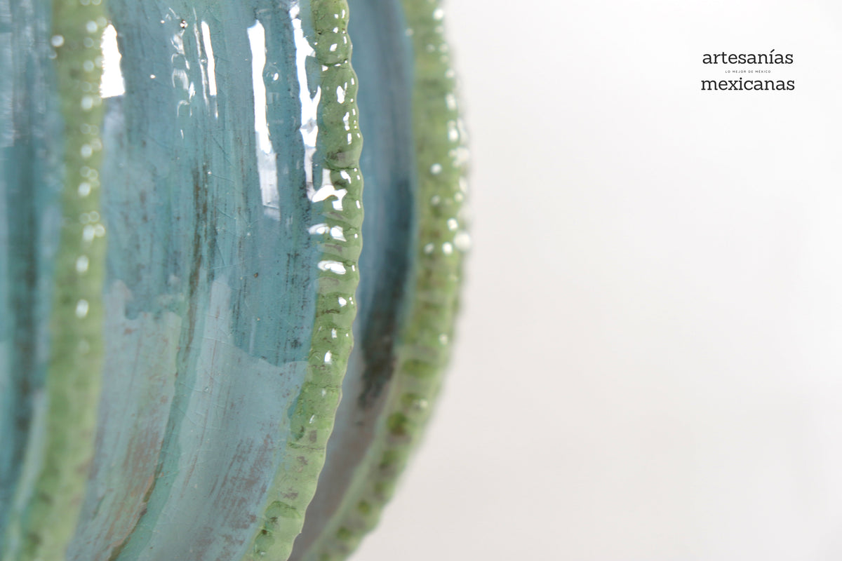 Piña biznaga turquesa con olivo - 48 cm. 18.8 in.