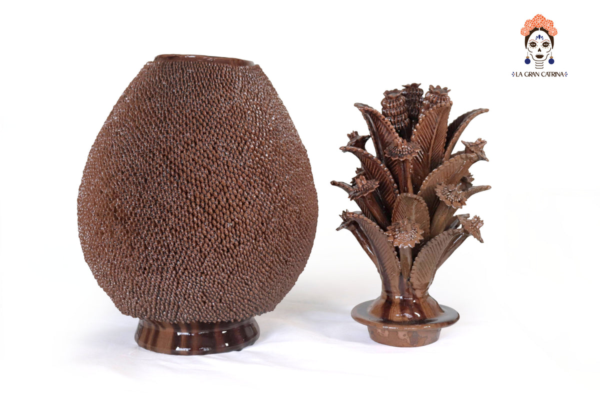 Piña michoacana de barro - Cafe de punteado fino - 70 cm. 27.5 in. - Sobre Pedido 3+ Pz. Piña